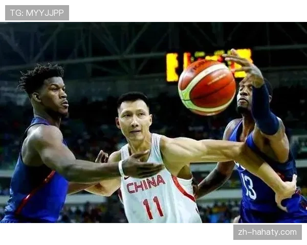 篮球卡篮筐了怎么判罚？解读NBA和FIBA规则细节